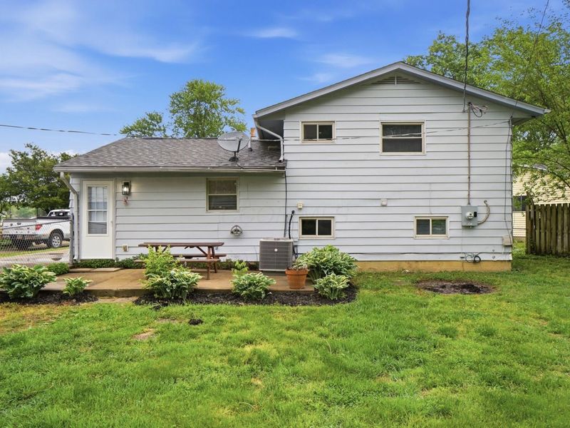 5007 Holbrook Drive, Columbus, OH 43232 Photo 37