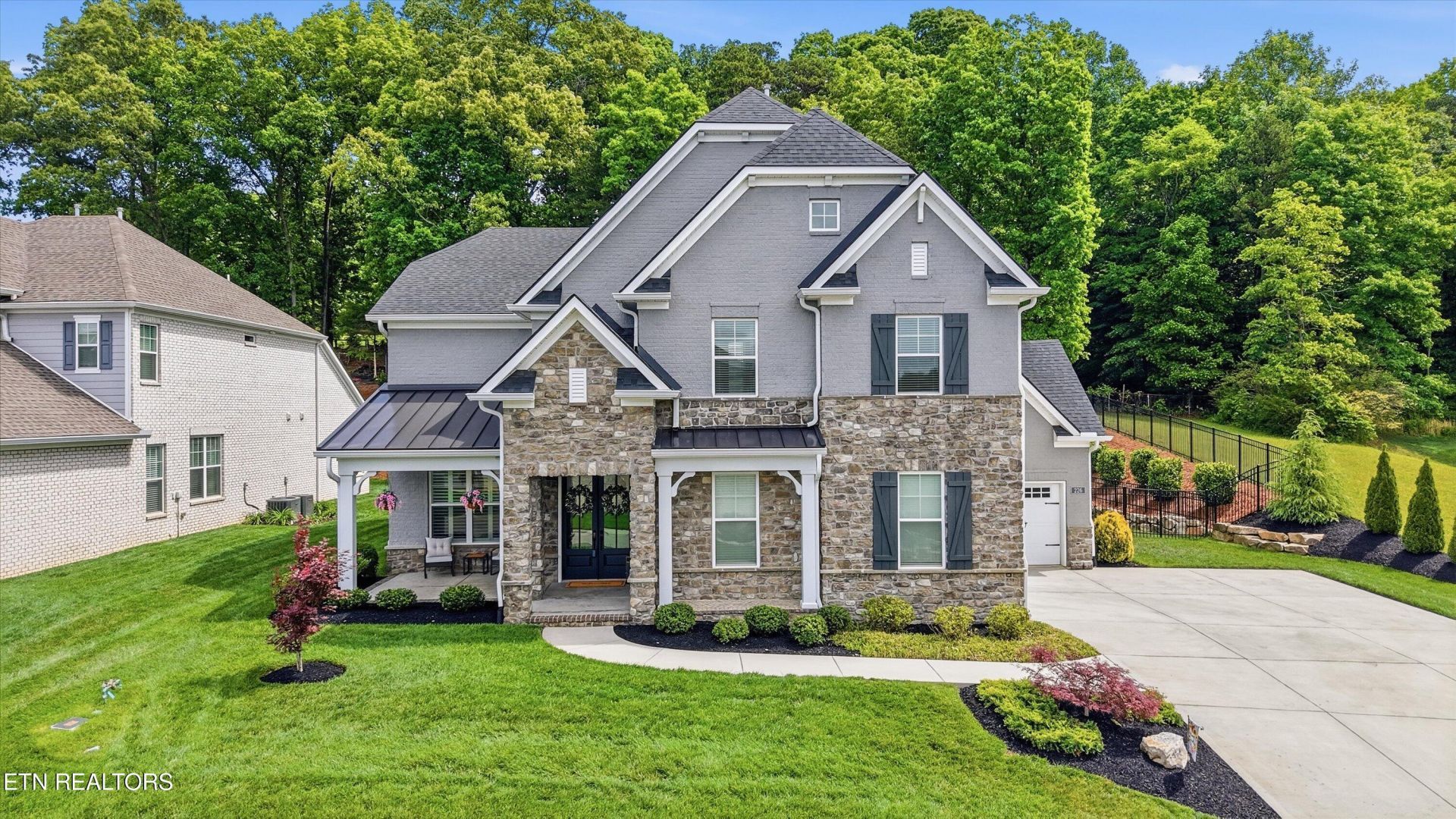 226 Reverence Run Lane, Knoxville, TN 37934 Main Photo