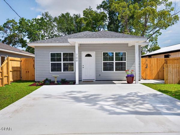 709 E 10th Court, Panama City, FL 32401