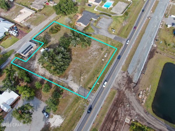 2302 Saint Andrews Boulevard , Panama City, FL 32405