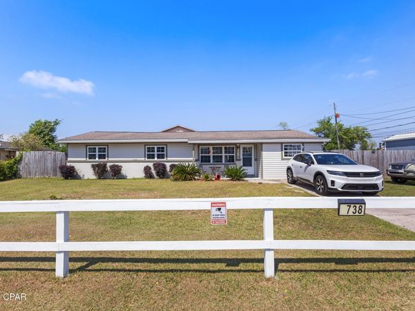 738 S Gay Avenue , Panama City, FL 32404