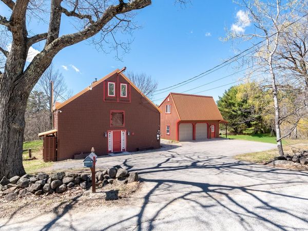 73 College Road, Center Harbor, NH 03226