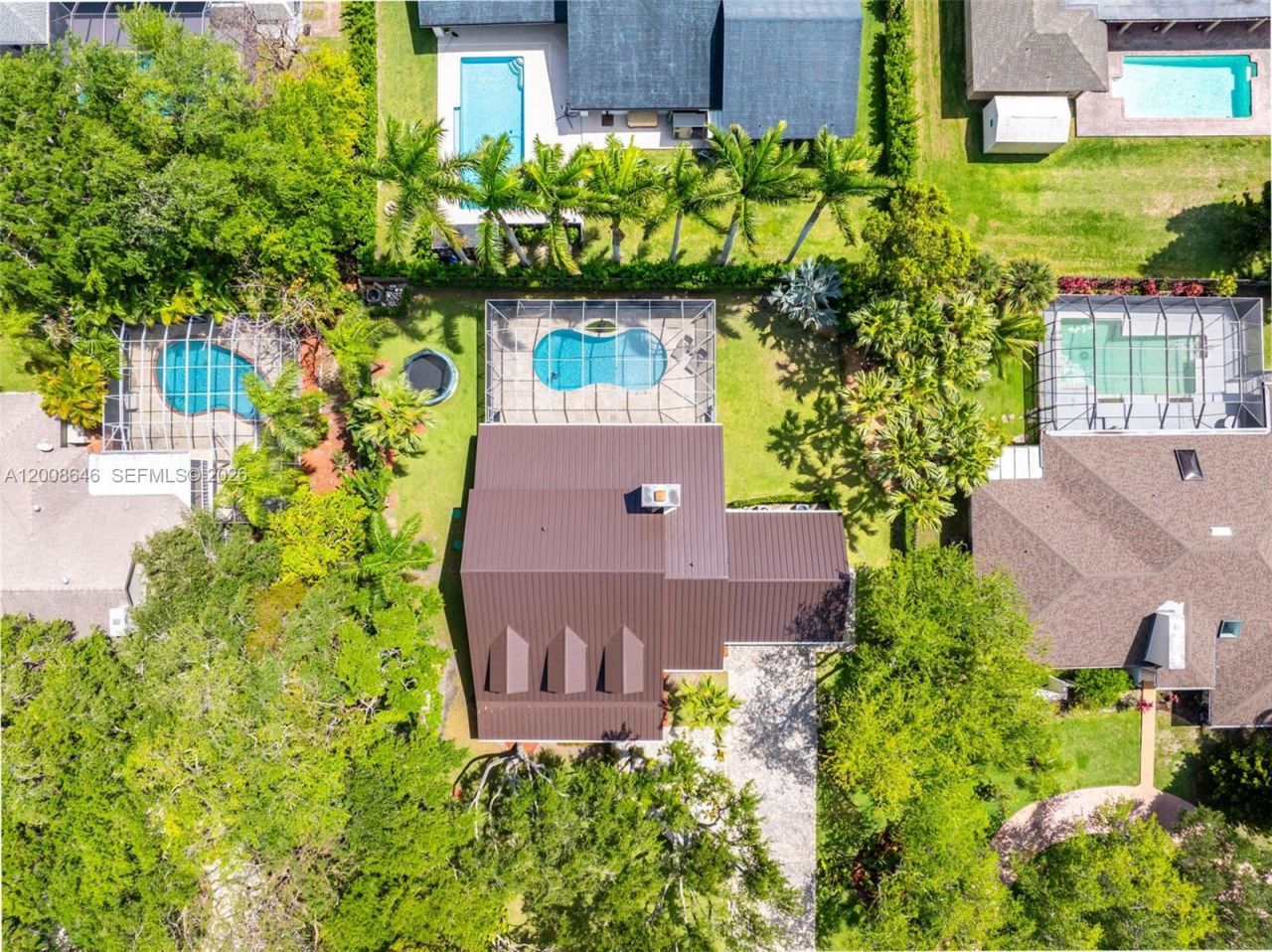 8220 SW 182nd St, Palmetto Bay, FL 33157 Photo