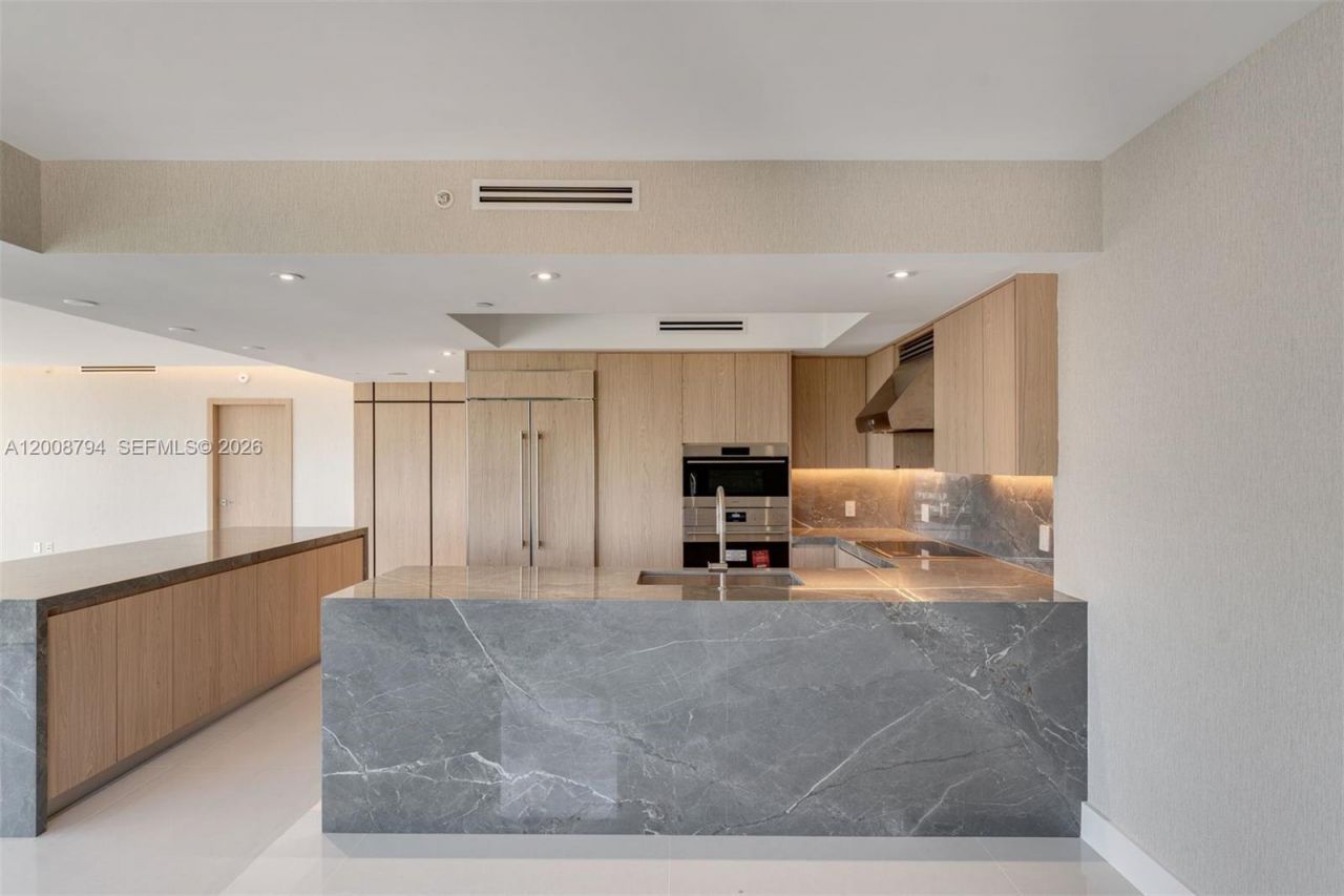 3350 SW 27th Ave, Unit 1406, Miami, FL 33133 Photo