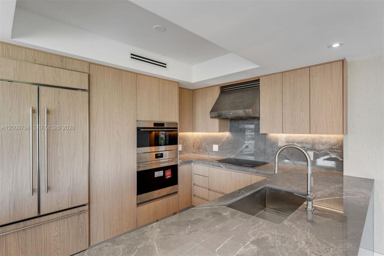 3350 SW 27th Ave, Unit 1406, Miami, FL 33133 Photo