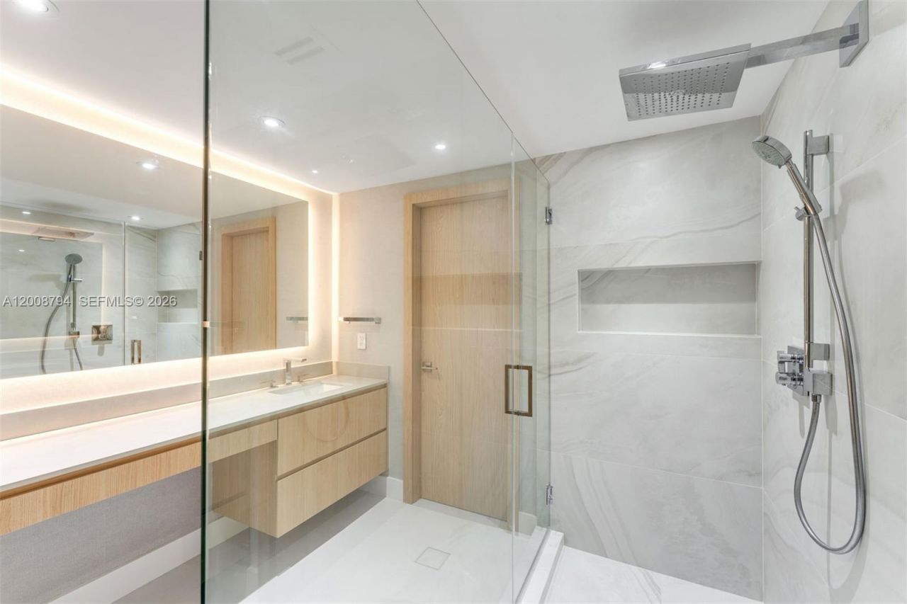 3350 SW 27th Ave, Unit 1406, Miami, FL 33133 Photo