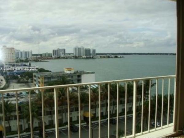 1865 79th St Cswy , Unit 6L, North Bay Village, FL 33141
