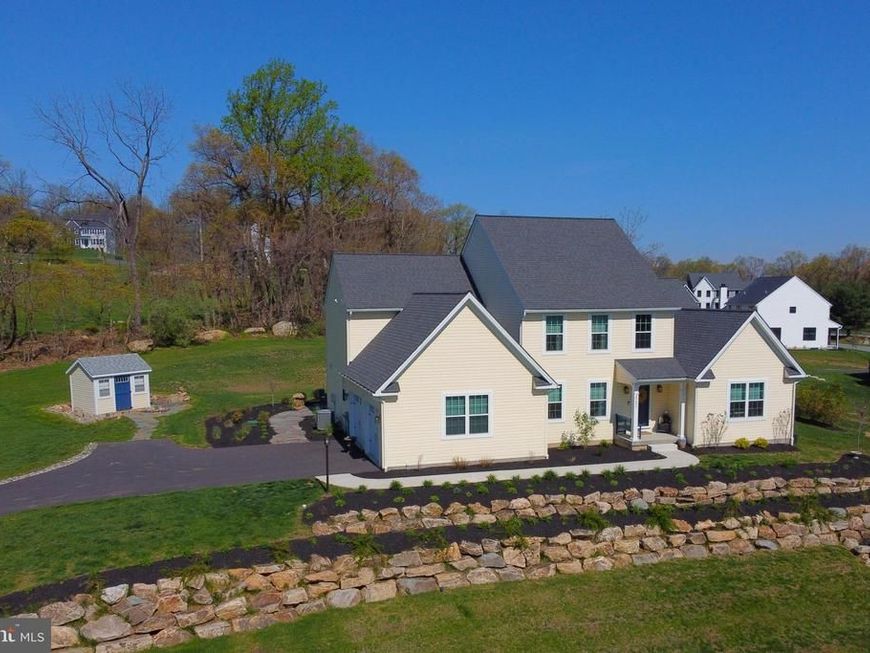 2645 Longridge Drive, Hellertown, PA 18055 Main Photo