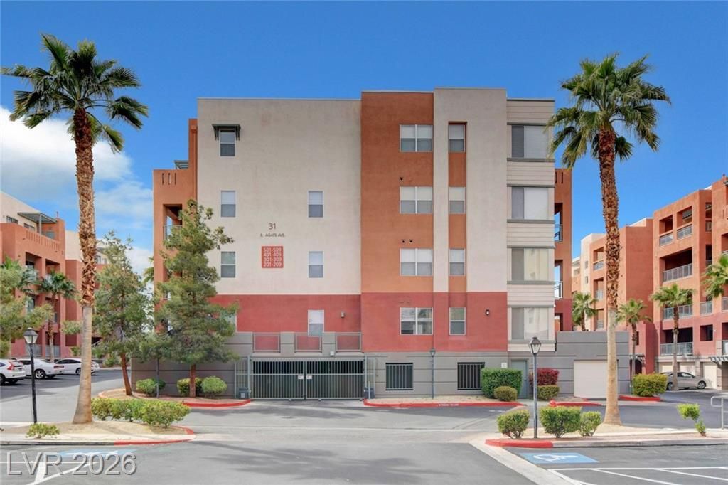 31 E Agate Avenue, Las Vegas, NV 89123