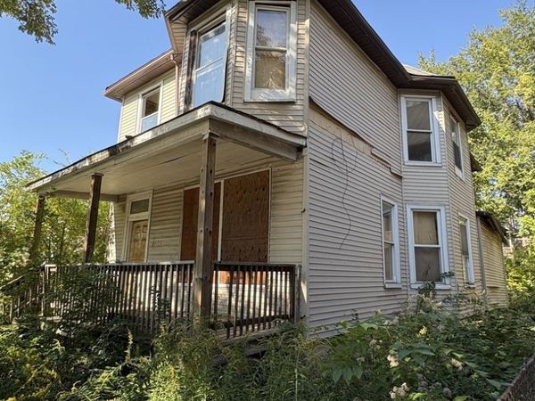 318 W 75th Street , Chicago, IL 60620