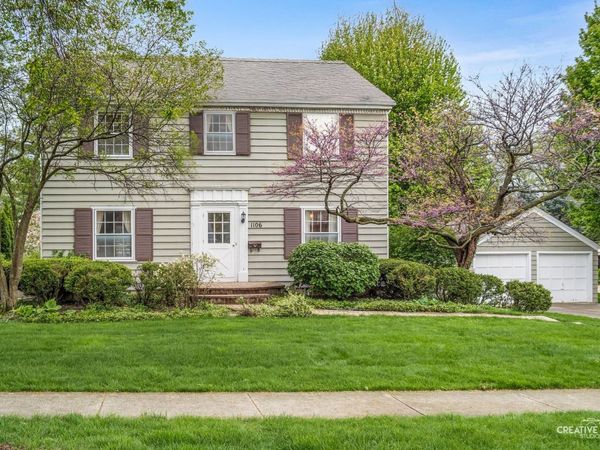 1106 N Washington Street , Wheaton, IL 60187