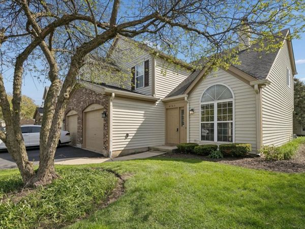 6763 Roanoake Court, Gurnee, IL 60031