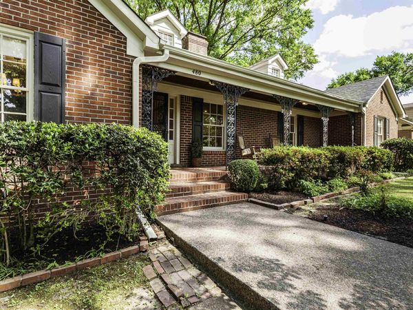 480 COLONIAL RD, Memphis, TN 38117