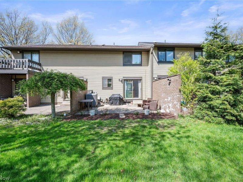 4442 Habersham Lane S, Richmond Heights, OH 44143 Photo 22