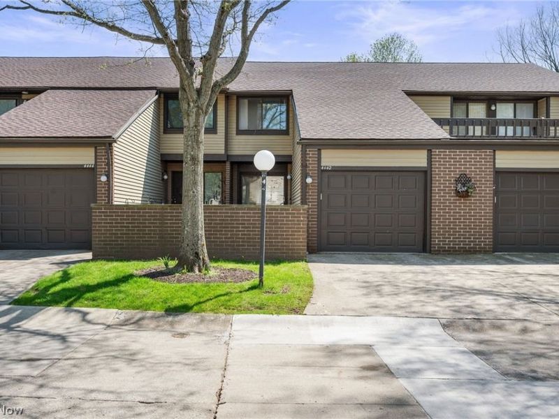 4442 Habersham Lane S, Richmond Heights, OH 44143 Photo 24