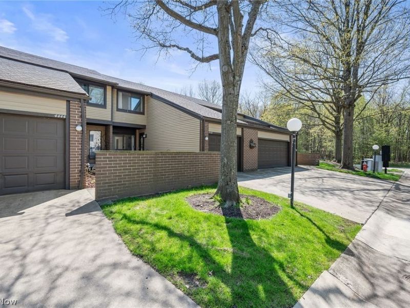 4442 Habersham Lane S, Richmond Heights, OH 44143 Photo 25