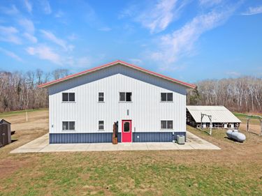 5520 36th Street SW, Pine River, MN 56474