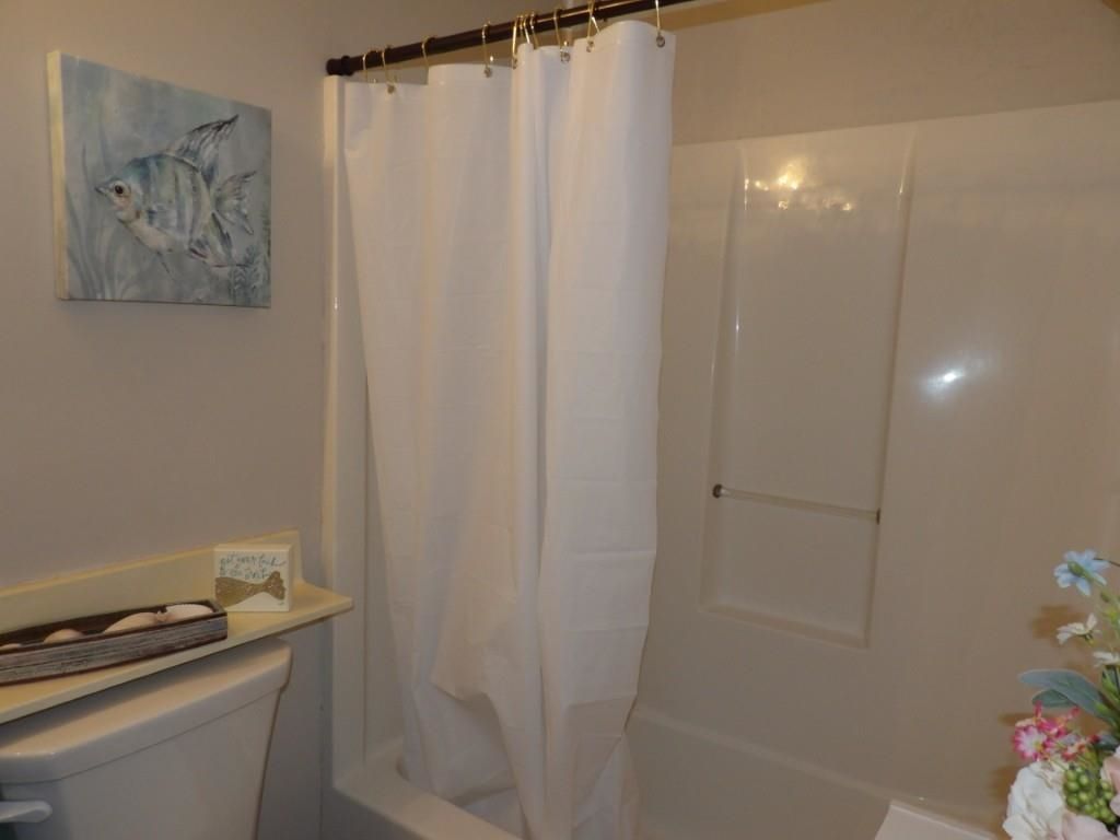 1100 Possum Trot Rd. Photo 14