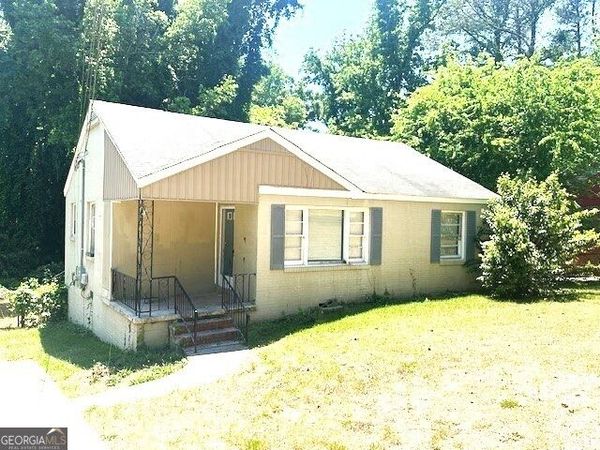 2063 Bayswater Road, Macon, GA 31211