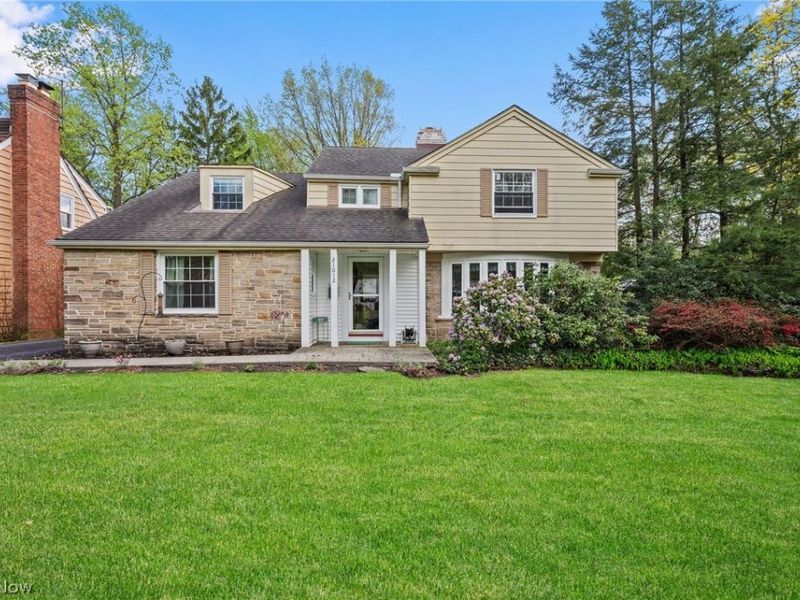 21012 Halburton Road, Beachwood, OH 44122 Photo 1