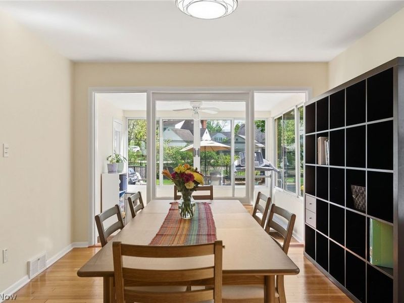 21012 Halburton Road, Beachwood, OH 44122 Photo 11