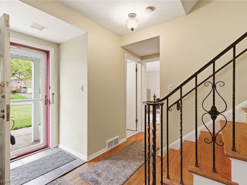 21012 Halburton Road, Beachwood, OH 44122 Photo 14