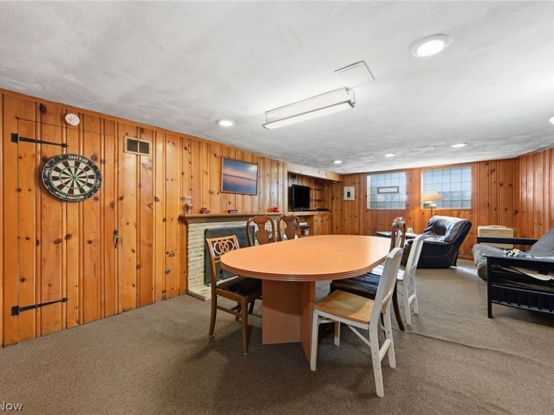 21012 Halburton Road, Beachwood, OH 44122 Photo 37