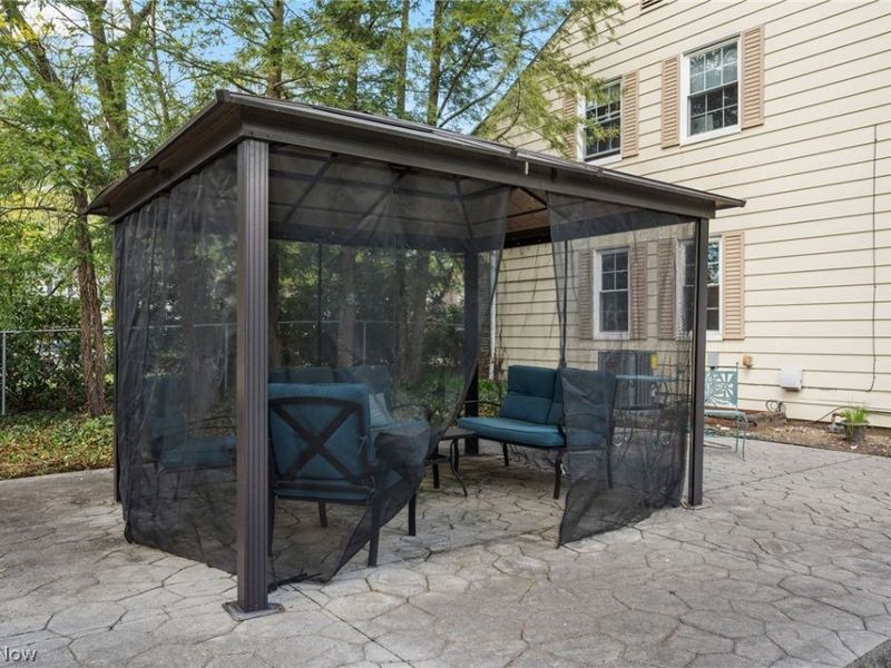 21012 Halburton Road, Beachwood, OH 44122 Photo 48