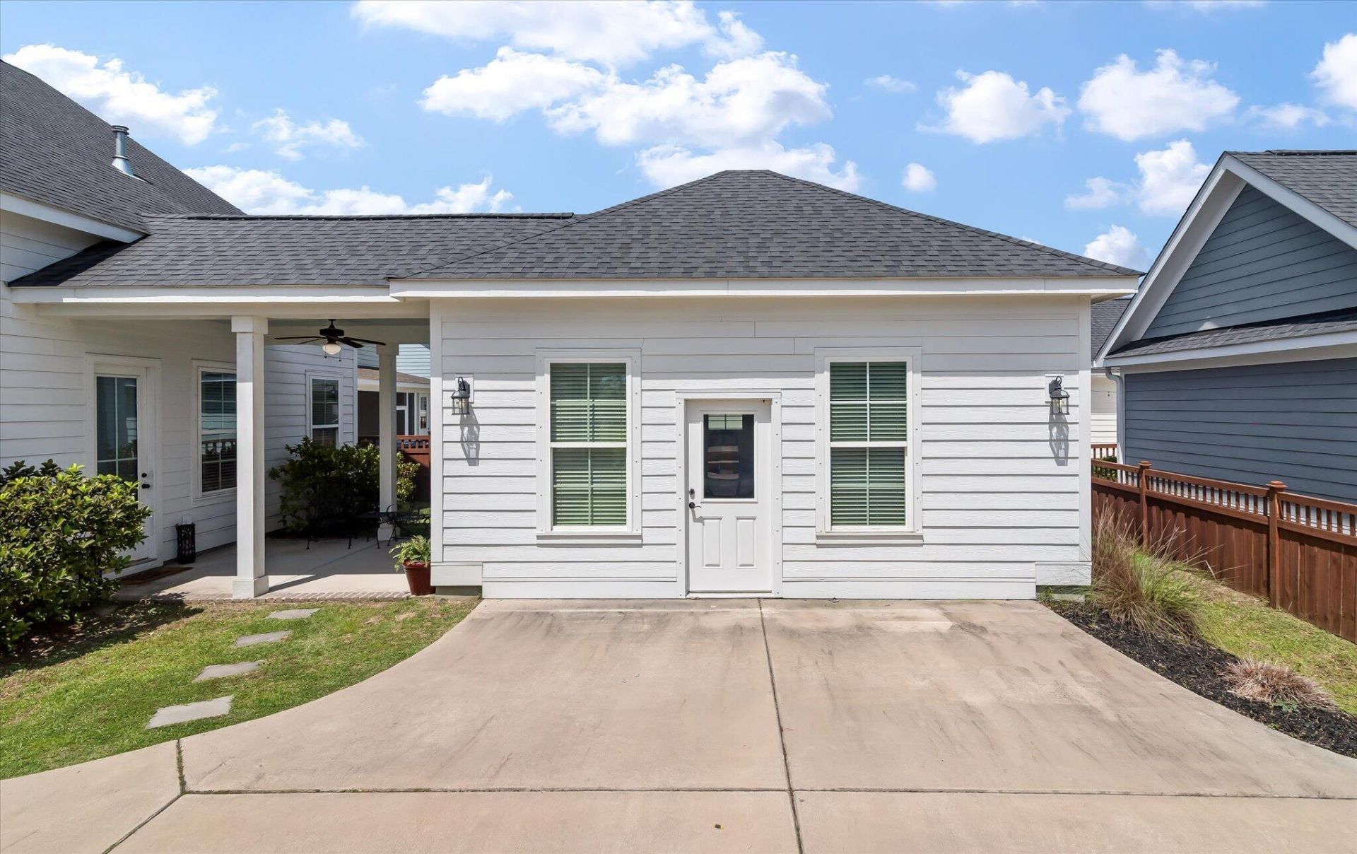 1894 Brittlebush Lane Photo 30