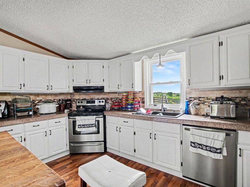 1805 Natlee Slatin Road, Corinth, KY 41010 Photo 3