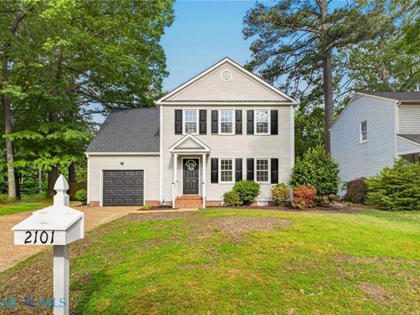 2101 Village Green Parkway , Newport News, VA 23602