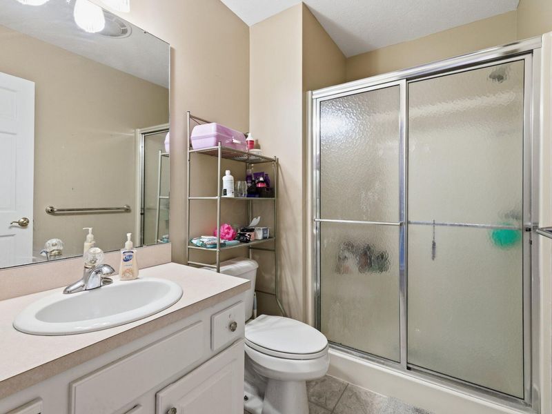 1055 Crestfield Street, Unit B, Ontario, OH 44906 Photo 18