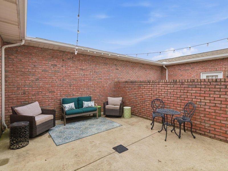 1055 Crestfield Street, Unit B, Ontario, OH 44906 Photo 4