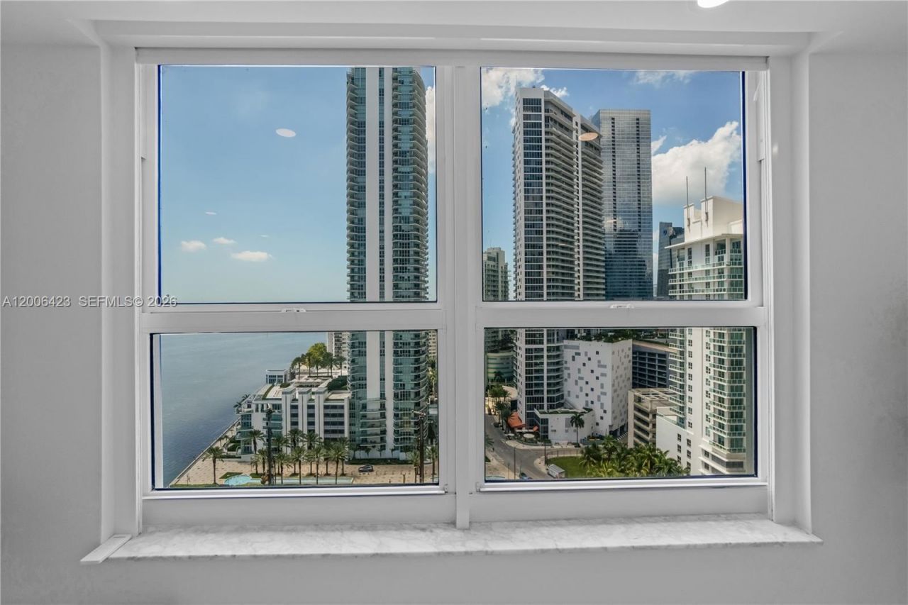 1155 Brickell Bay Dr, Unit 2003, Miami, FL 33131 Photo