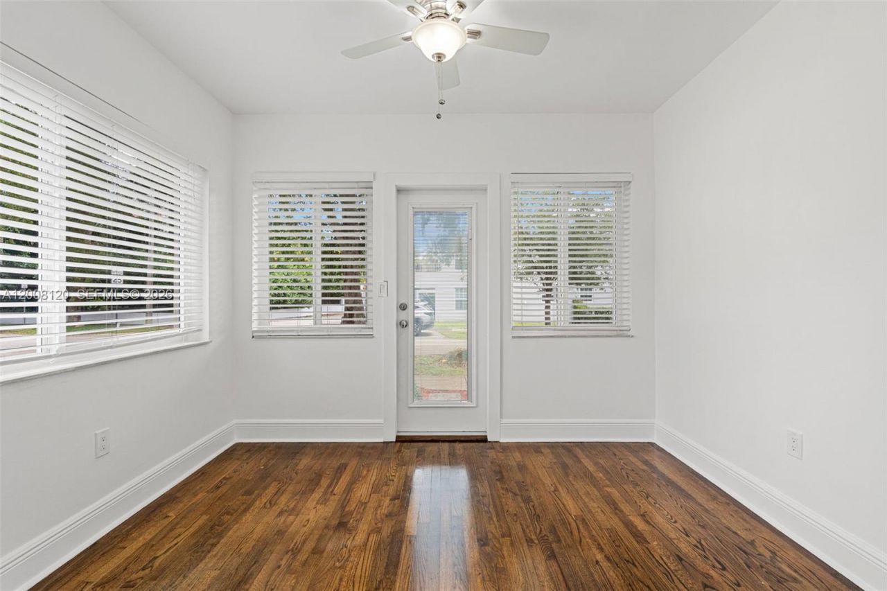 3500 Ponce De Leon Blvd , Unit Lower, Coral Gables, FL 33134 Photo
