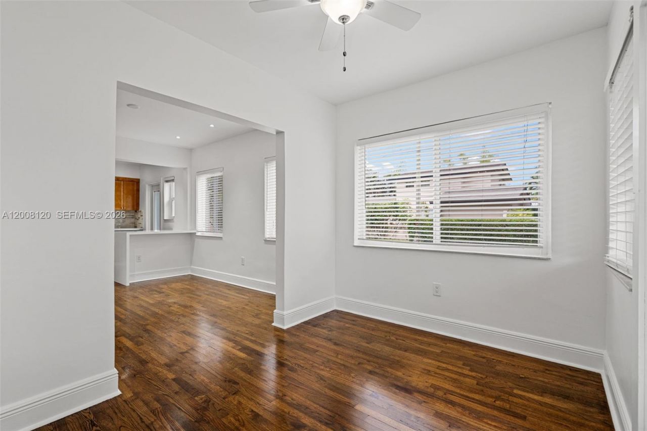 3500 Ponce De Leon Blvd , Unit Lower, Coral Gables, FL 33134 Photo