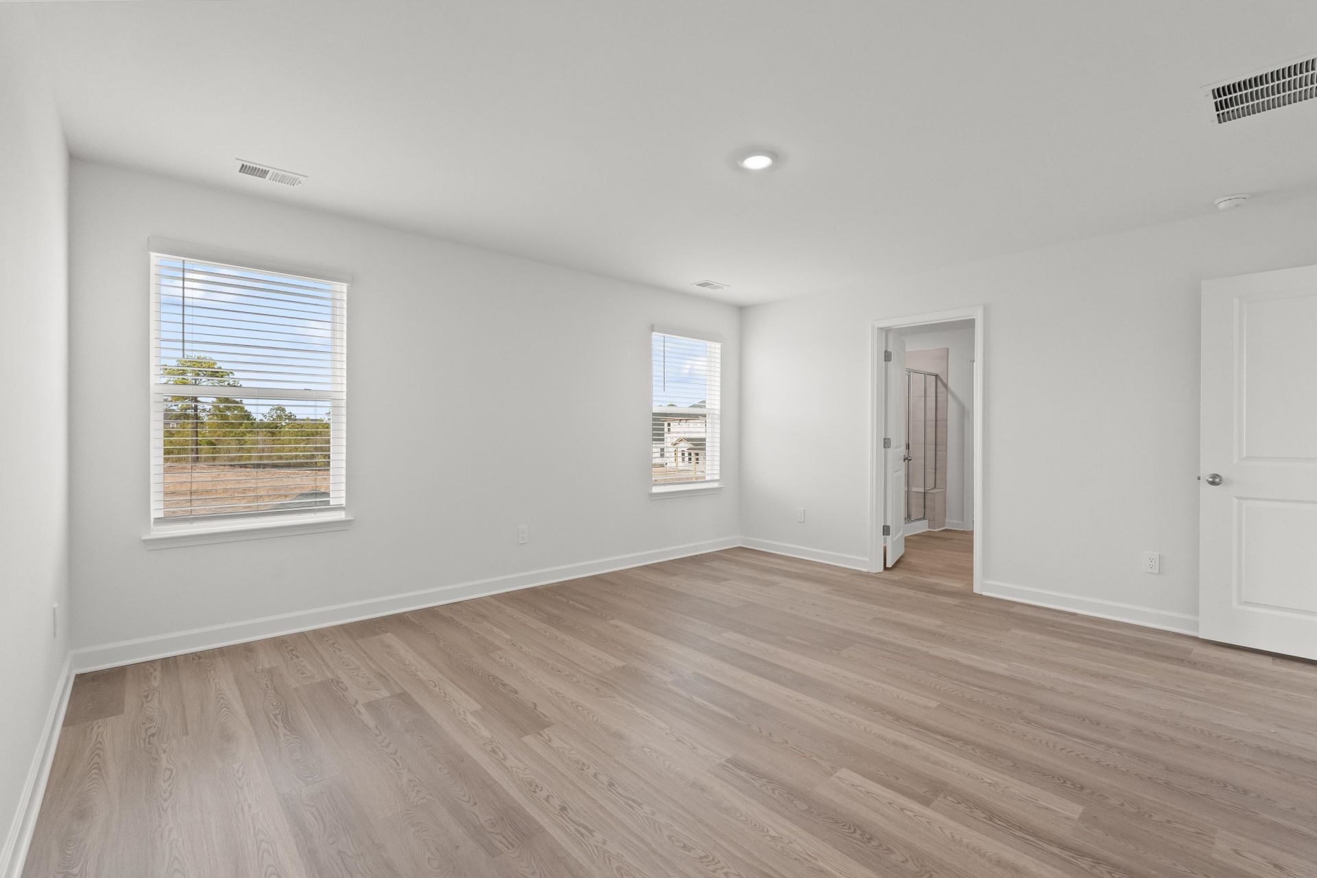 8208 Essence Dr. Photo 29