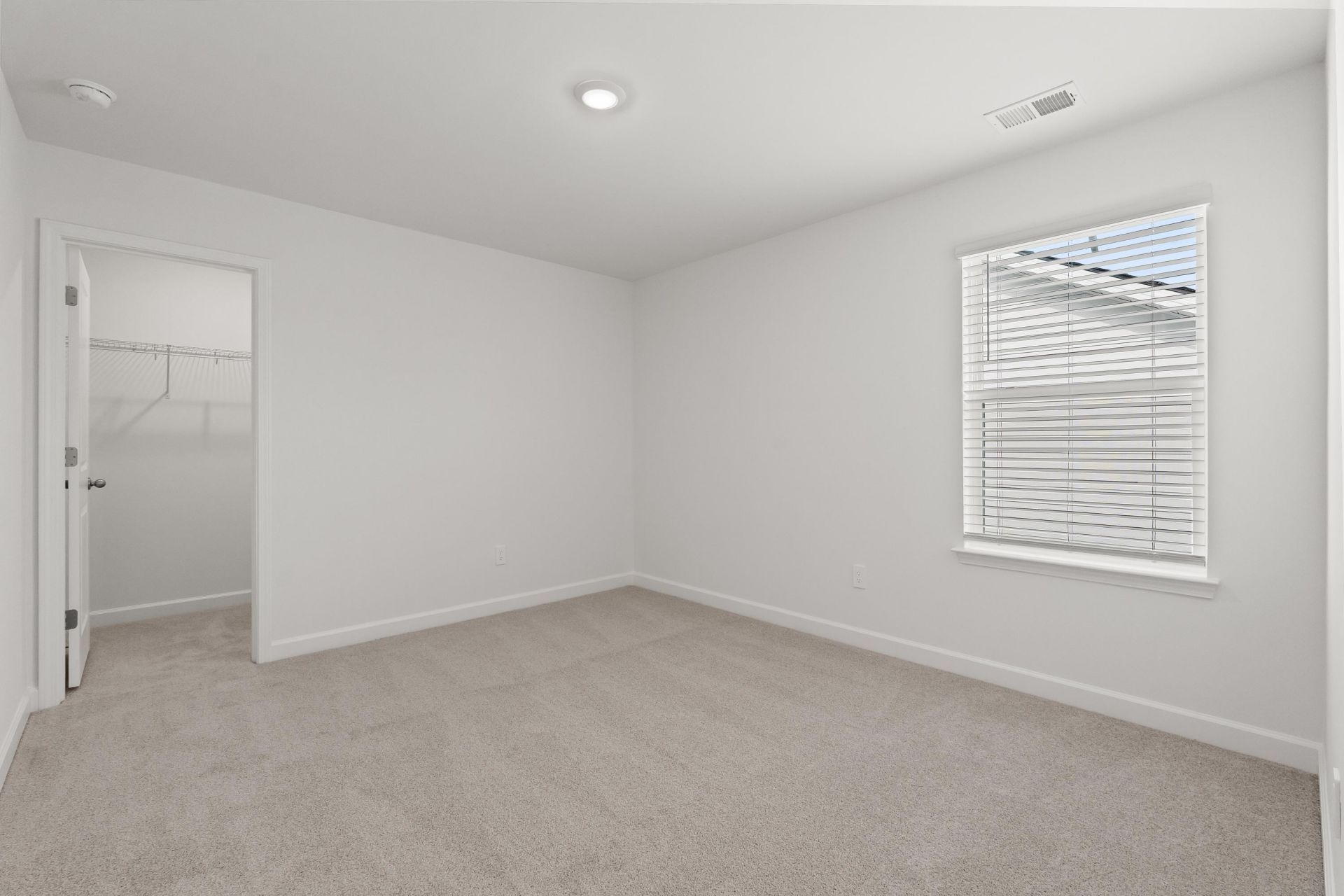 8208 Essence Dr. Photo 36