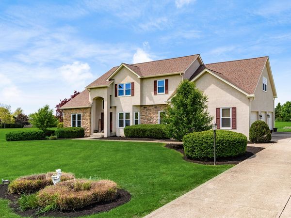 1691 E Glenhurst Drive NW, Lancaster, OH 43130