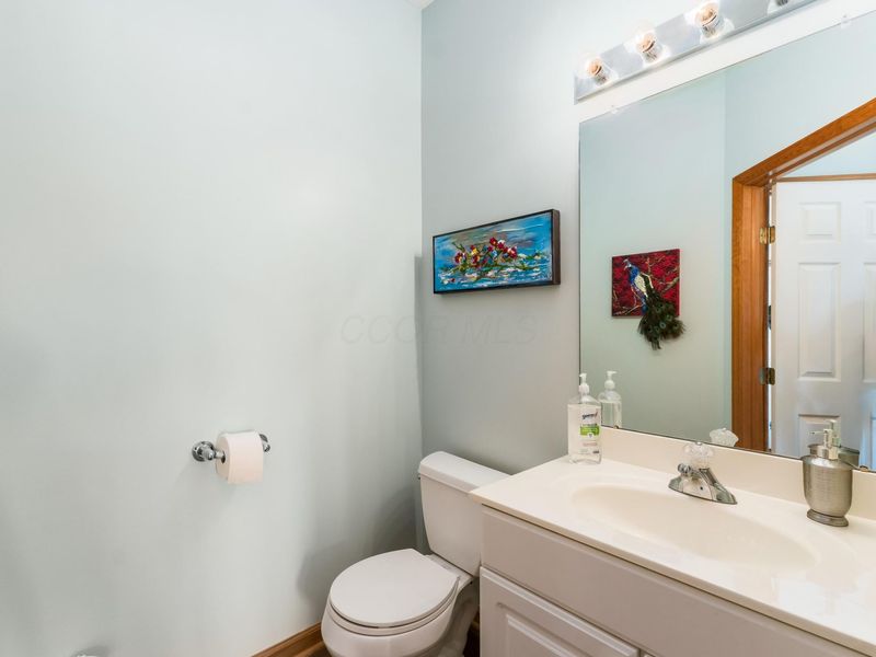 1691 E Glenhurst Drive NW, Lancaster, OH 43130 Photo 17