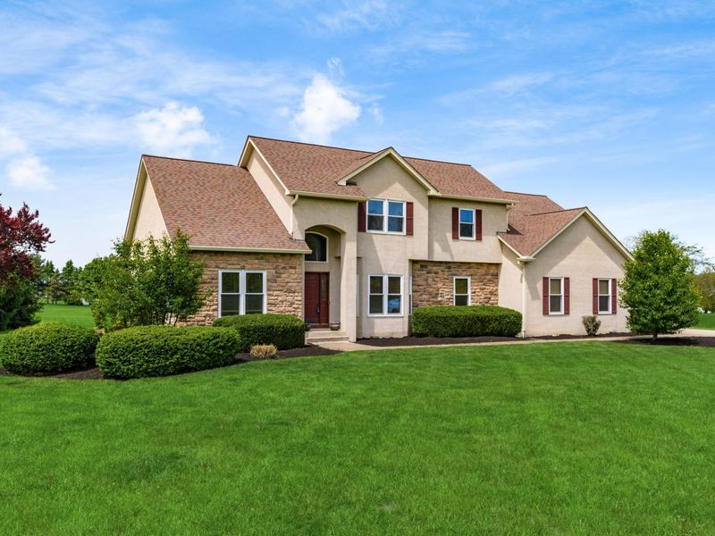 1691 E Glenhurst Drive NW, Lancaster, OH 43130 Photo 3