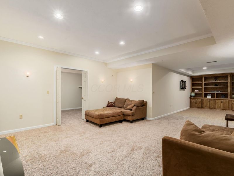 1691 E Glenhurst Drive NW, Lancaster, OH 43130 Photo 33
