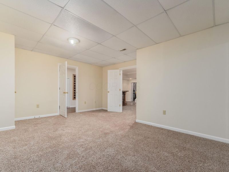 1691 E Glenhurst Drive NW, Lancaster, OH 43130 Photo 35