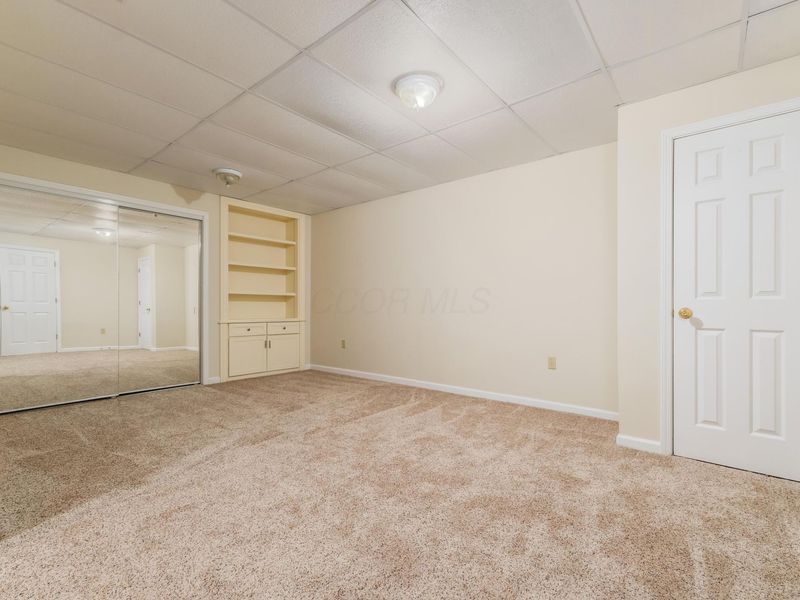 1691 E Glenhurst Drive NW, Lancaster, OH 43130 Photo 36
