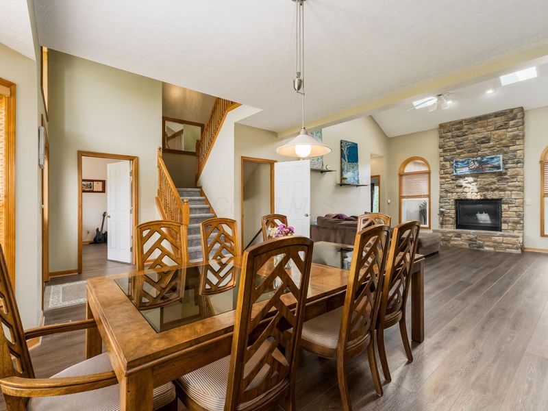 1691 E Glenhurst Drive NW, Lancaster, OH 43130 Photo 8