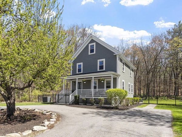 203 Main St, Acton, MA 01720