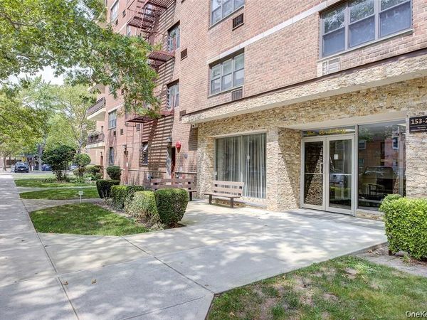 153-25 88 Street , Unit 3A, Howard Beach, NY 11414