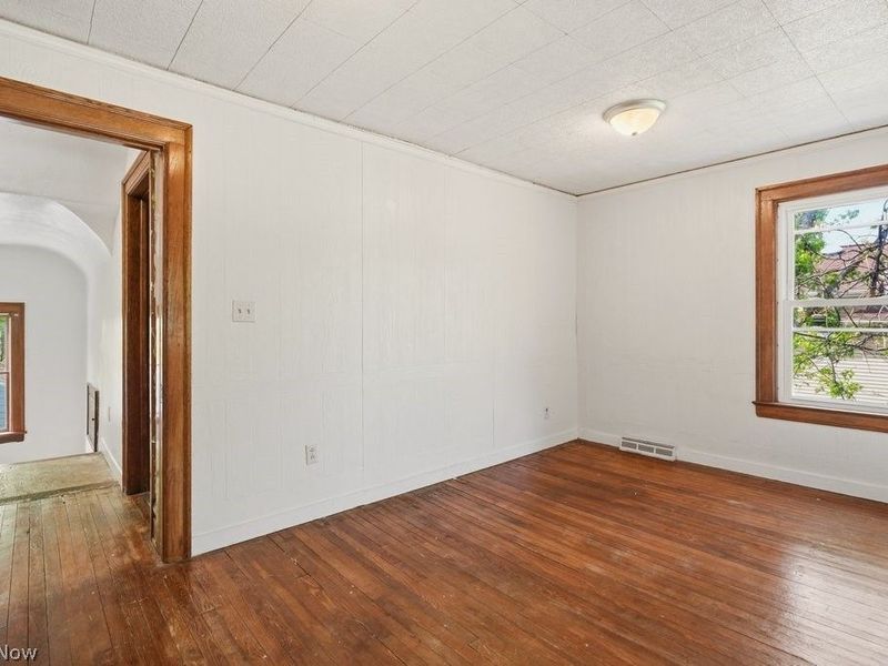 1712 E 300th Street, Wickliffe, OH 44092 Photo 22