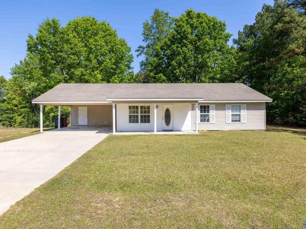 575 Deerfield Trail, Hamilton, AL 35570