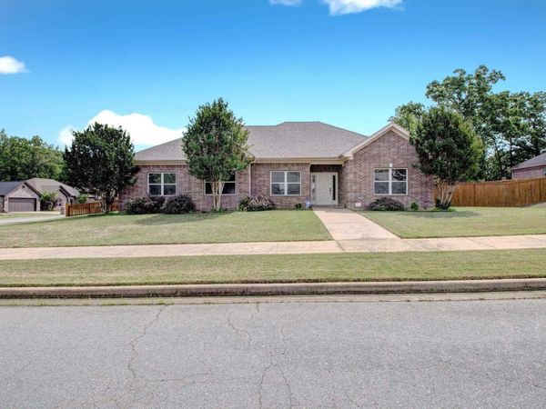 3100 Village East Drive, North Little Rock, AR 72120